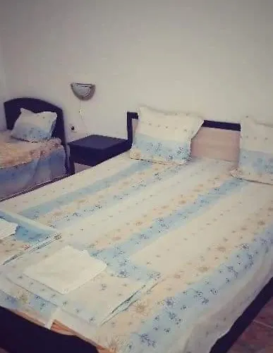 Family Magnolia - Summer Primorsko